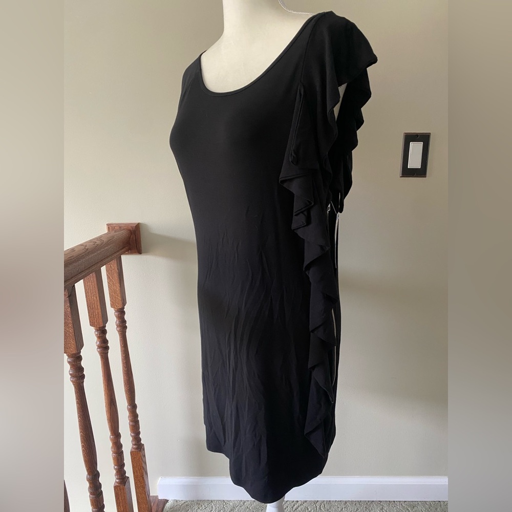 NWT INC Dress